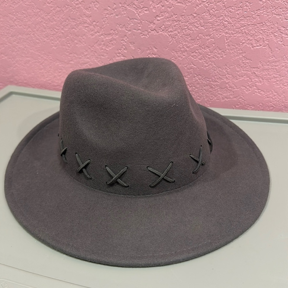 Universal Thread Gray Wool Fedora Hat - image 1